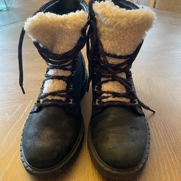 Womens Sorel Boots - Picture 1 of 4